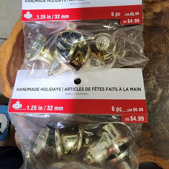 Lot of Various Christmas Items - Picture 2 of 3